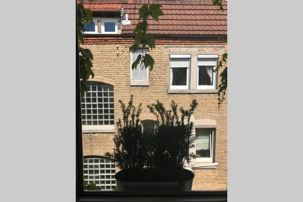 Sonnige 2-Zimmerwohnung Mit Veranda Stuttgart 0*,  Germany